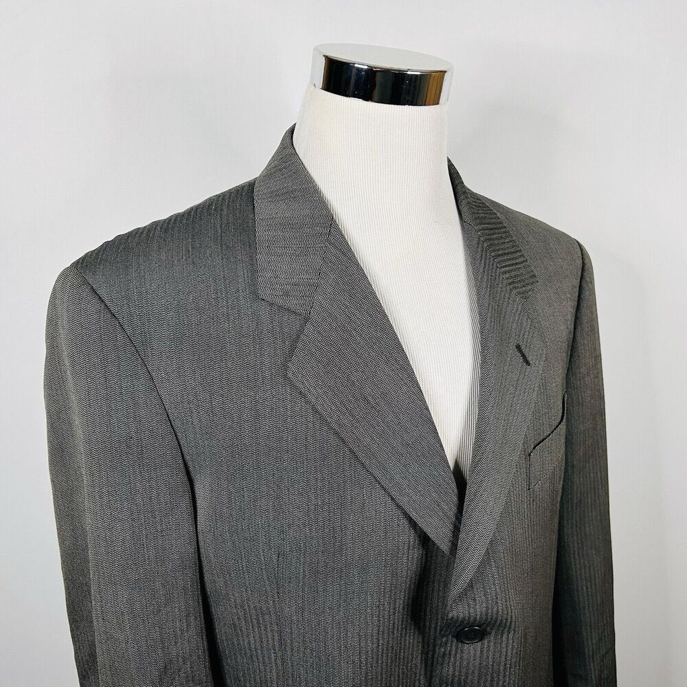 Mani x Giorgio Armani 42L Sport Coat Gray Herringbone 100% Wool Three Button